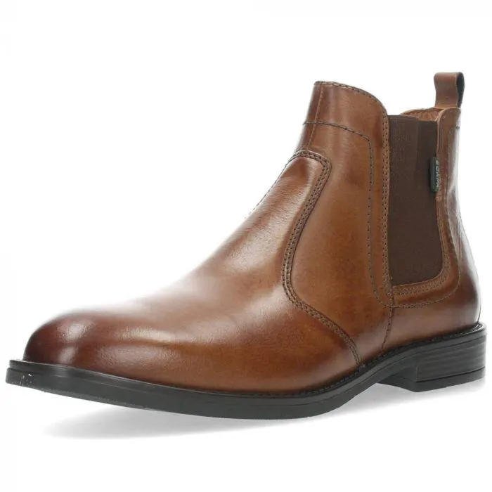 Cognac boots met een stevige zool. Het model dat we tonen op de foto is maat 41.