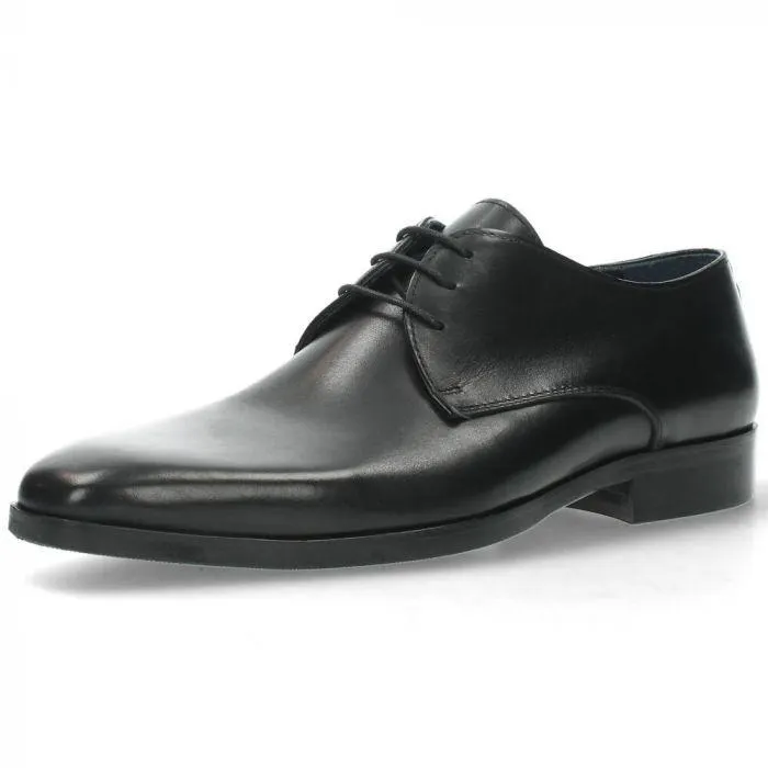 Zwarte veterschoenen