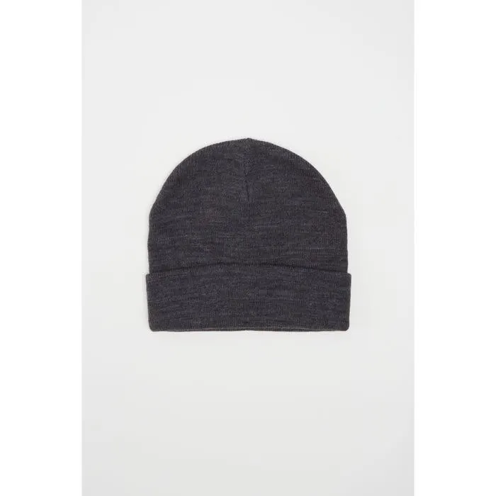 Geribde beanie effen