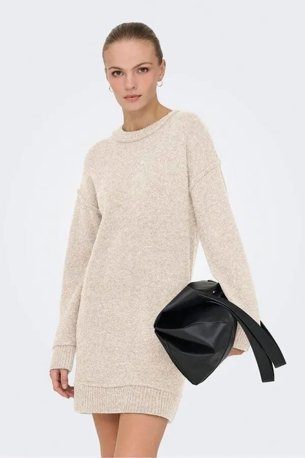 Vestido corto de punto