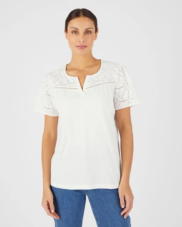 T-shirt met Engels borduurwerk van zuiver katoen