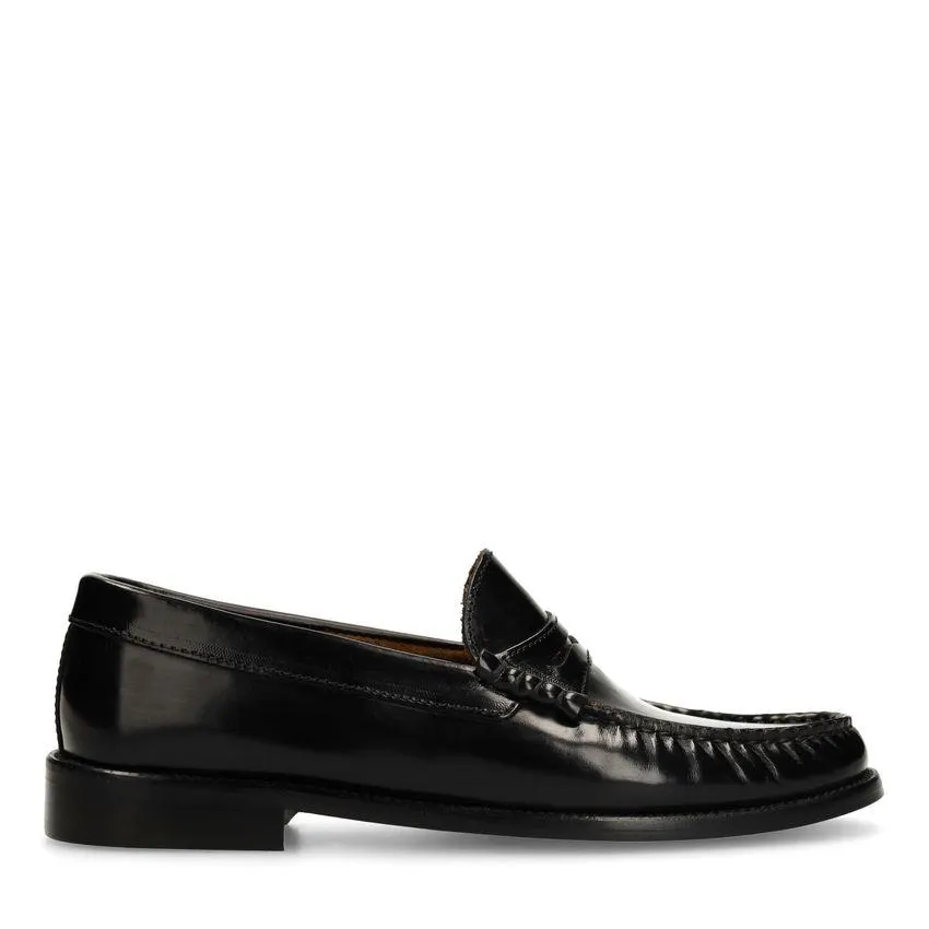 Zwarte leren loafers
