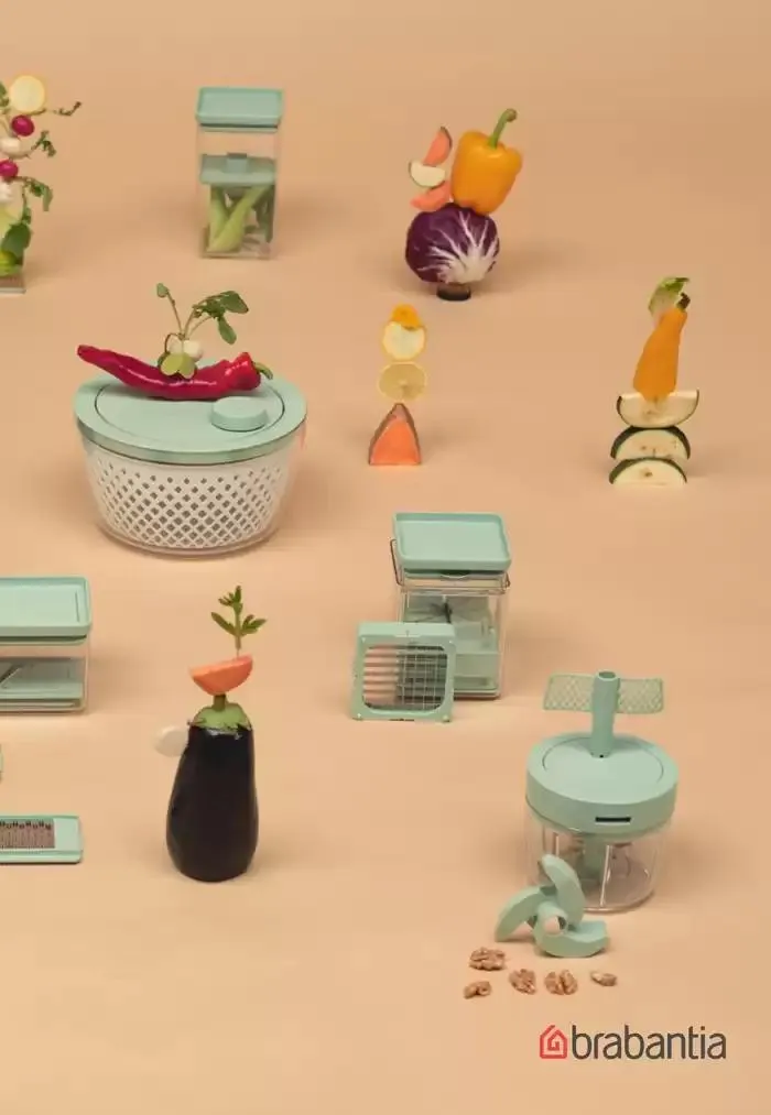 Spring/Summer Collection van 3 januari tot 31 augustus 2025 - folder pagina 3