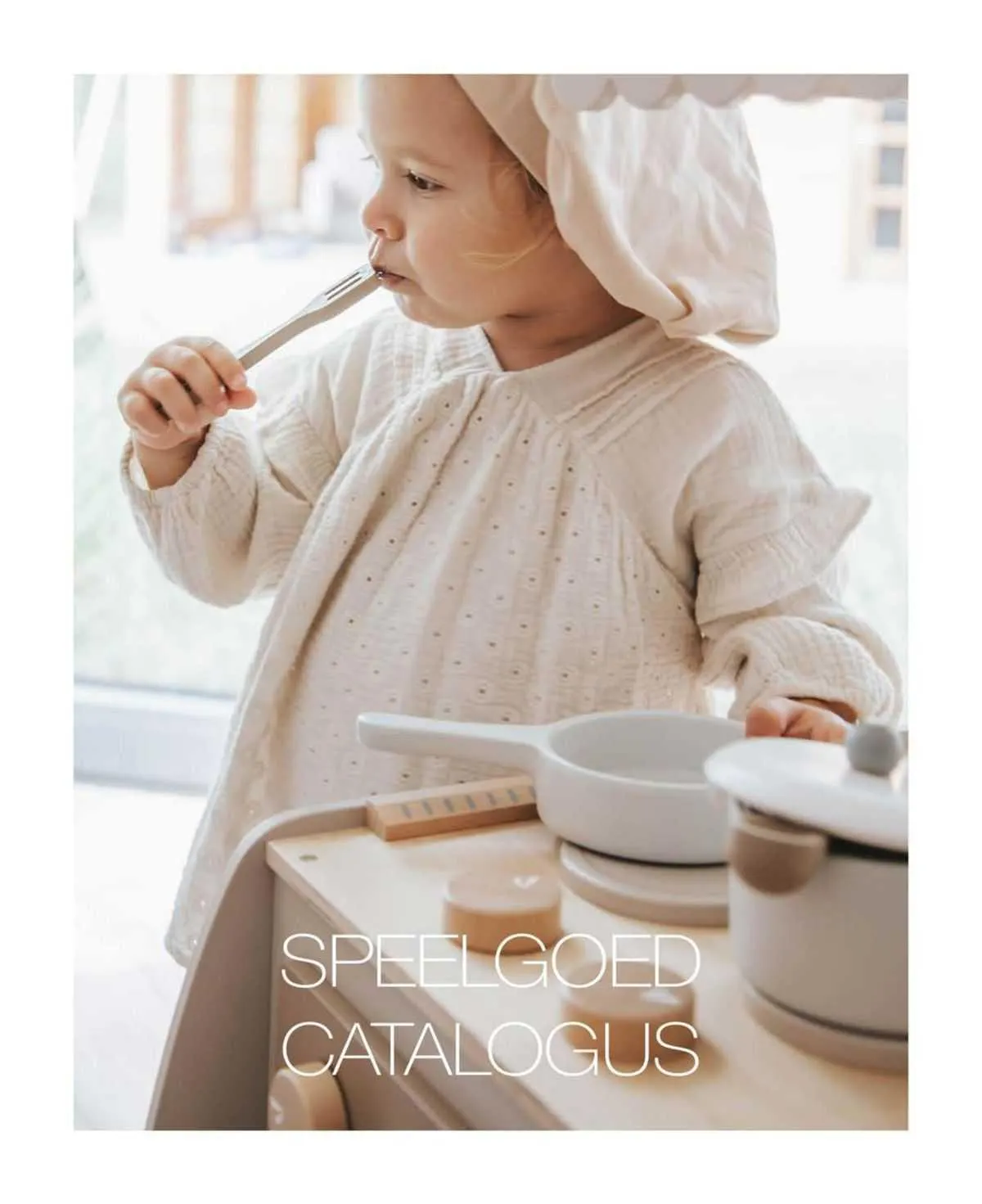 Paradisio Folder - 1