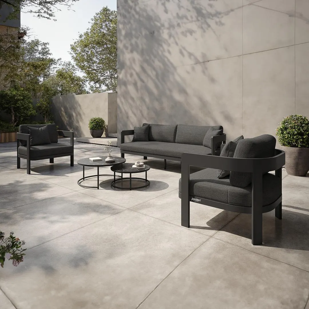 Domani loungeset in antracite (charcoal) aluminium en all-weather kussens
