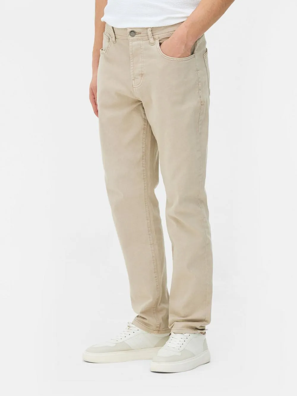 Jean droit taille mi-haute