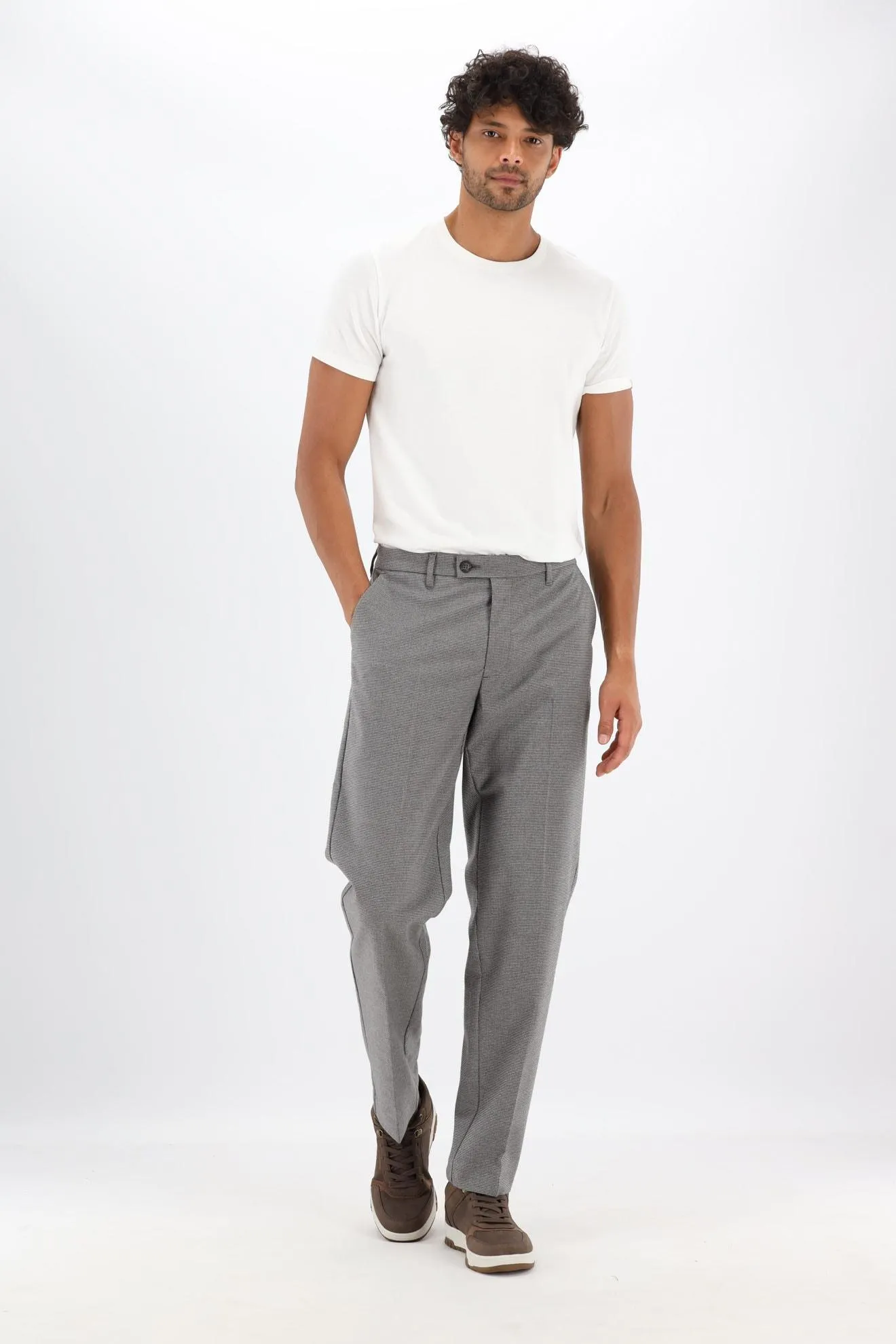 Grijze chino in mini pied-de-poule motief