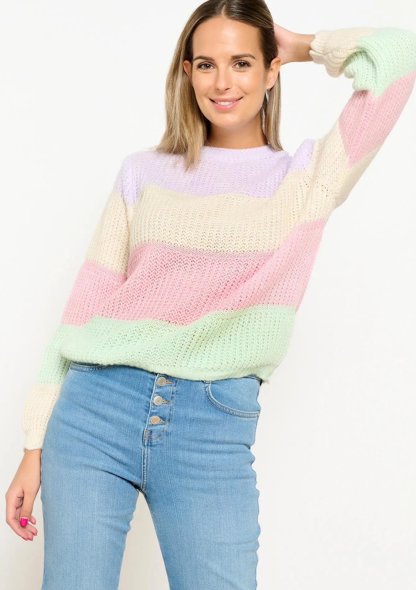 Pullover with colour block