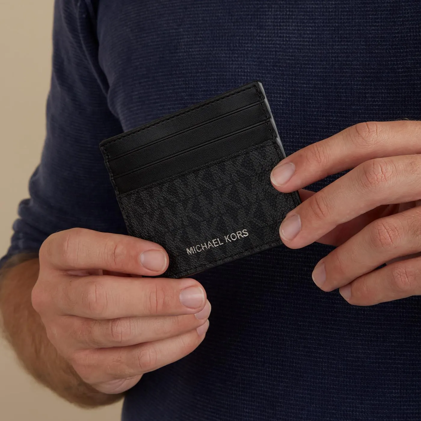 Greyson Zwarte Pasjeshouder 39F9LGYD2B-001