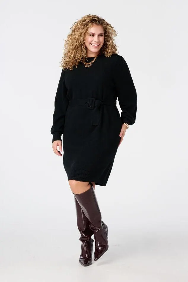 Gebreide jurk met ceintuur