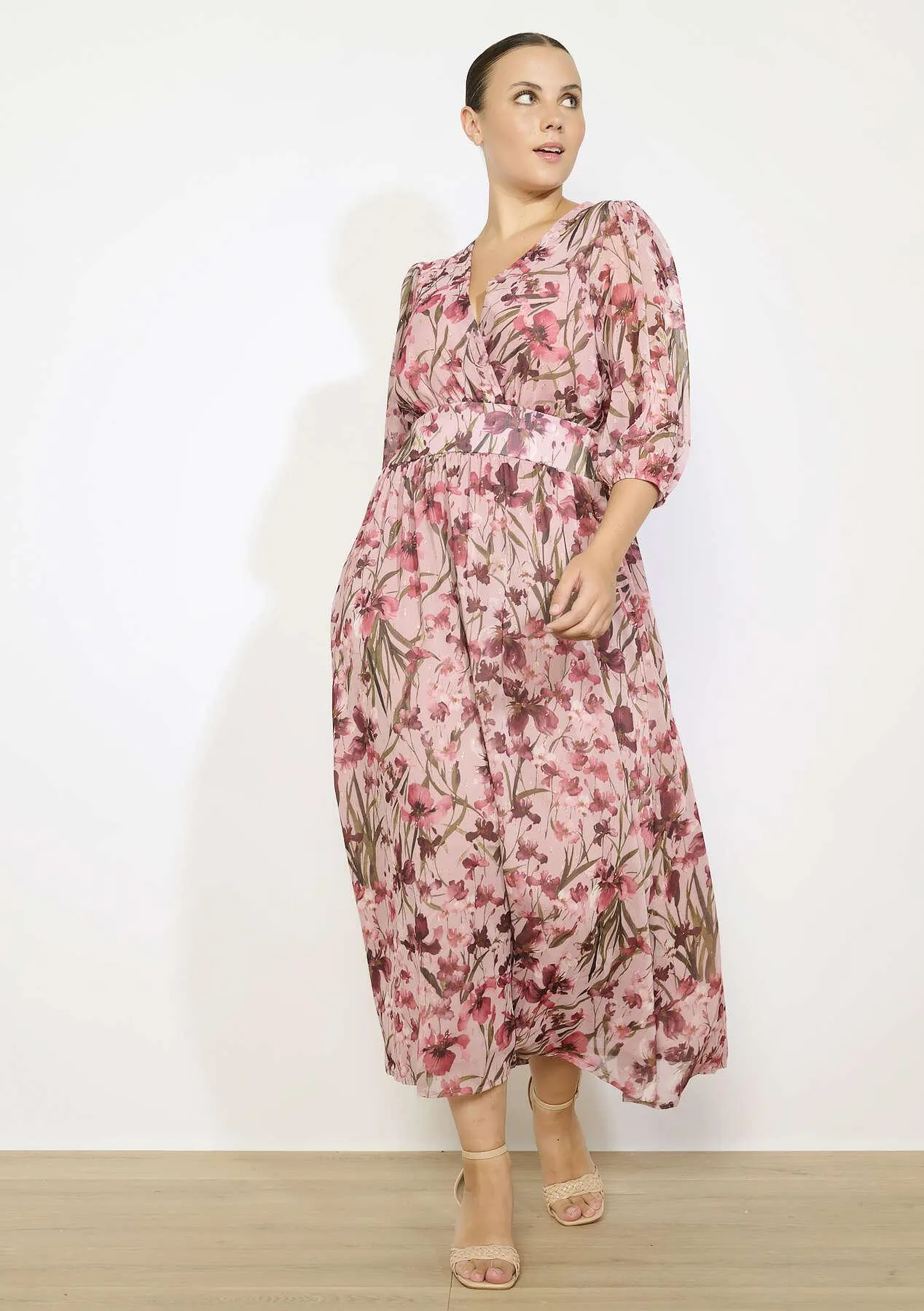 Flowing floral maxi dress