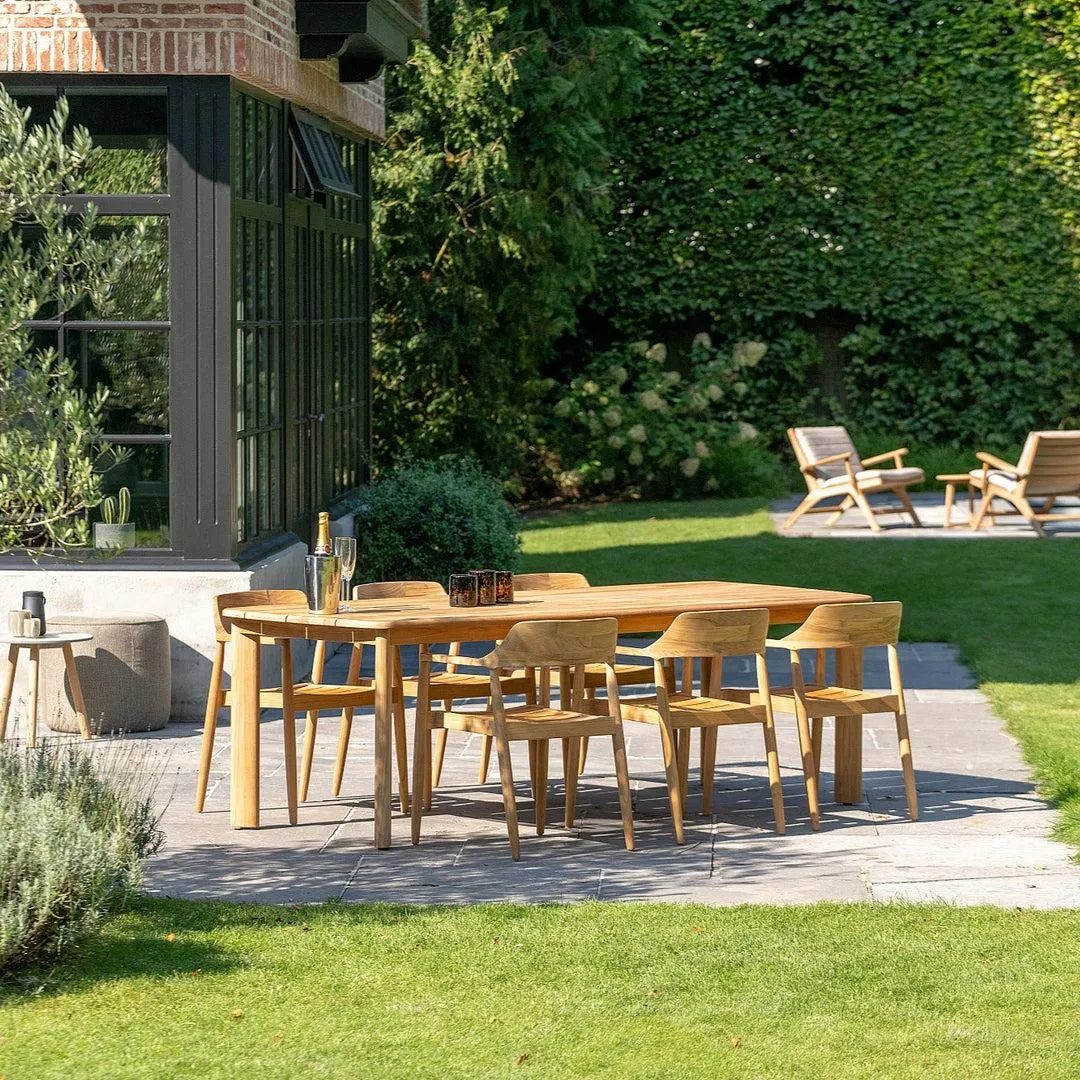 Tofino tuinset in teak met 6 stapelbare tofino tuinstoelen