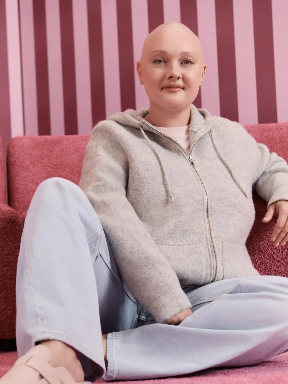 Sweat à capuche zippé Essential