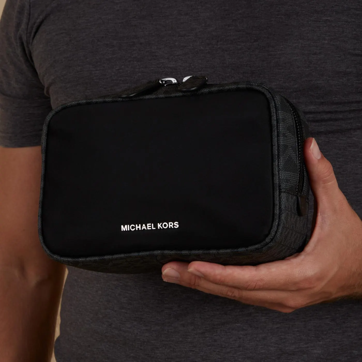 Brooklyn Zwarte Toilettas 33F2LBKM3U-001