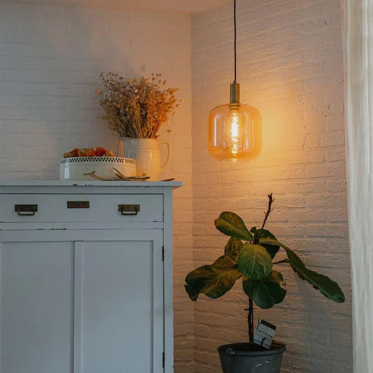 Design hanglamp zwart met messing en amber glas - Zuzanna