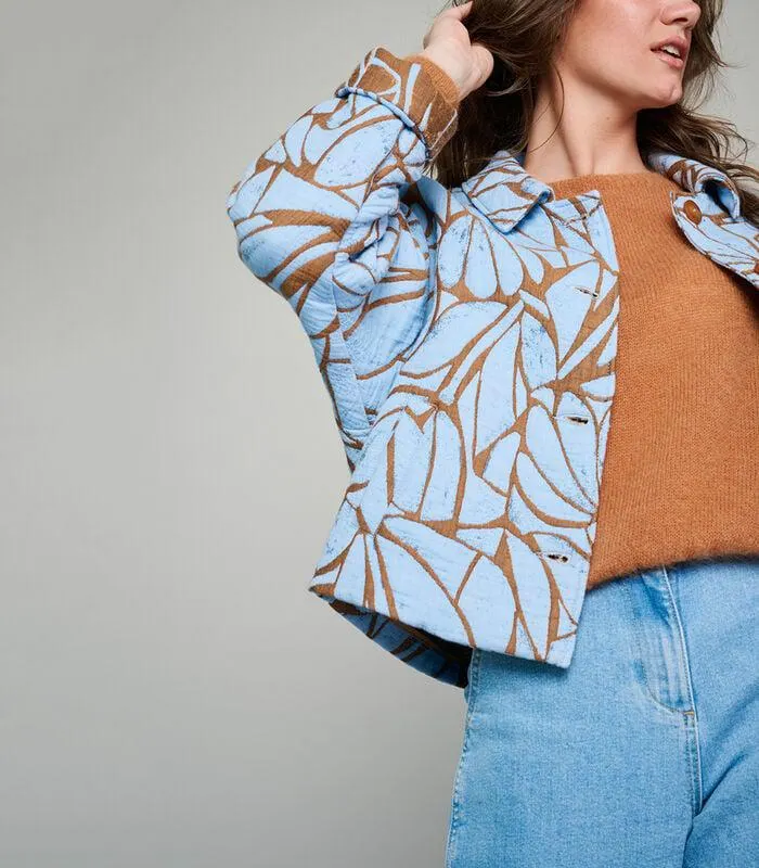 Jasje met lichtblauw en roest