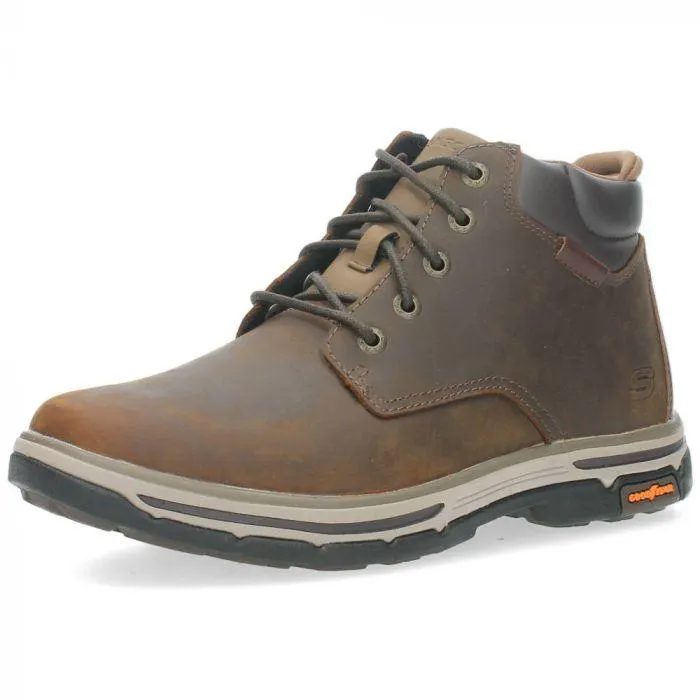 Bruine bottines met een Air-Cooled Memory Foam binnenzool. Het model dat we tonen op de foto is maat 41.