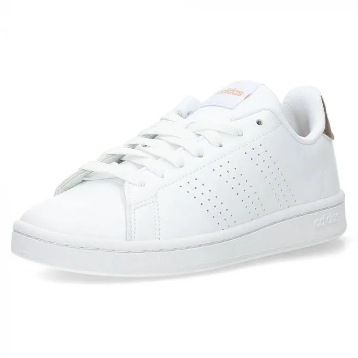 Witte sneakes Advantage