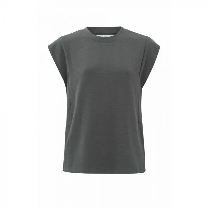 YAYA Bloezen & tunieken