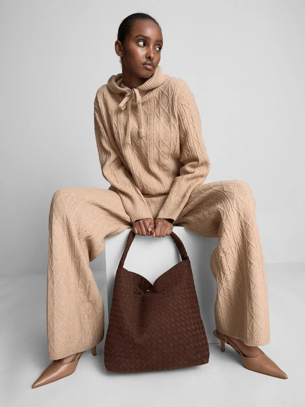 Sweat à capuche décontracté en maille torsadée