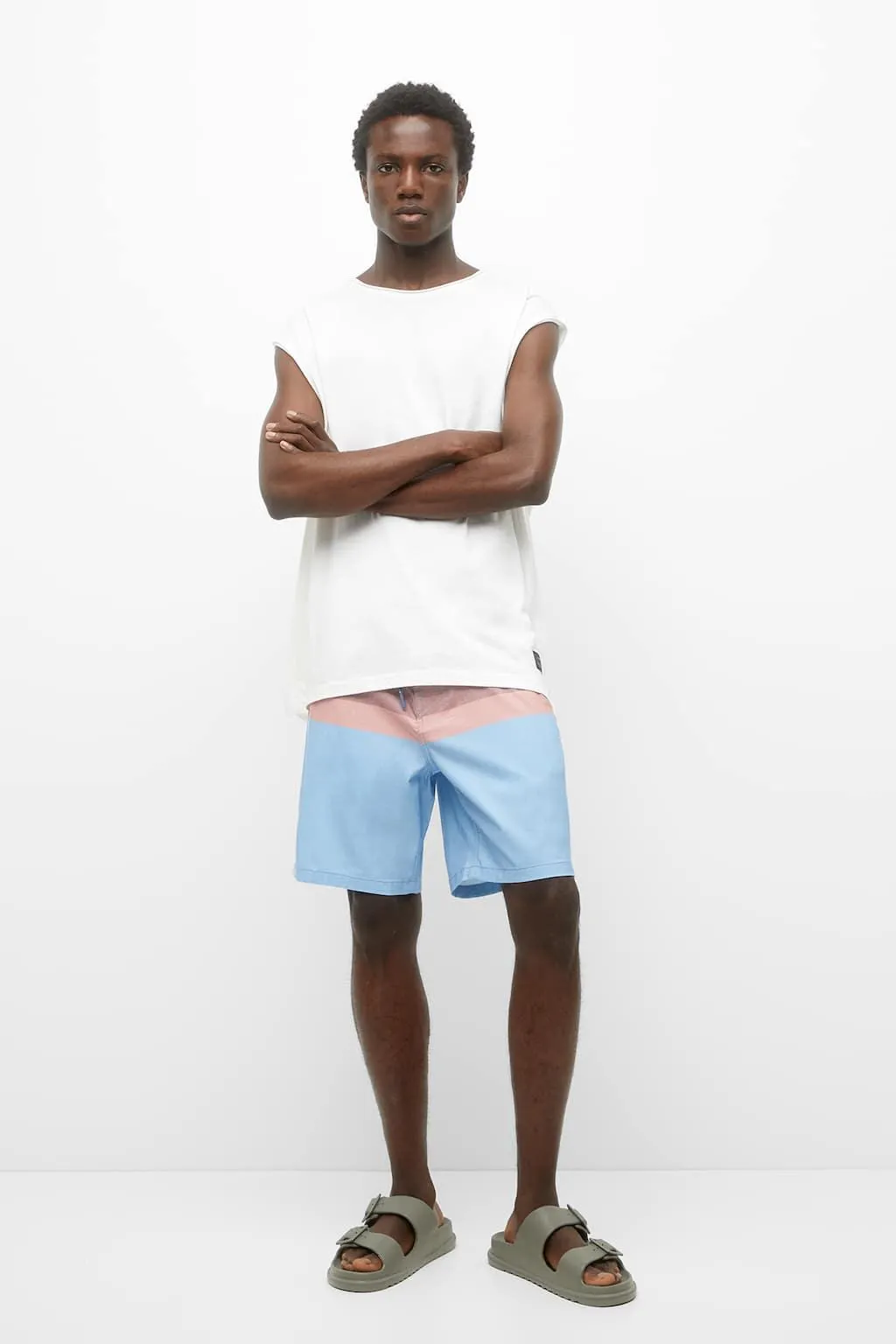 COLOUR BLOCK SWIMMING TRUNKS WITH DOUBLE DRAWSTRINGS