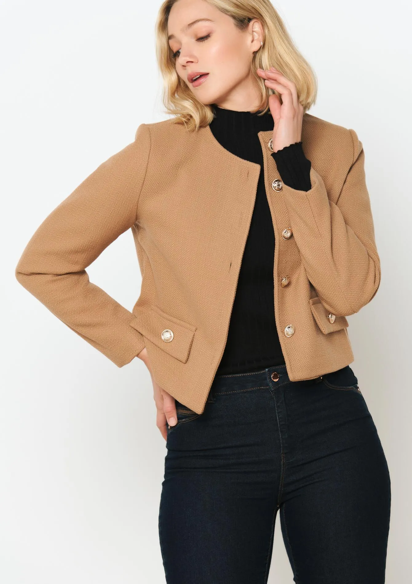 Cropped tweed jacket