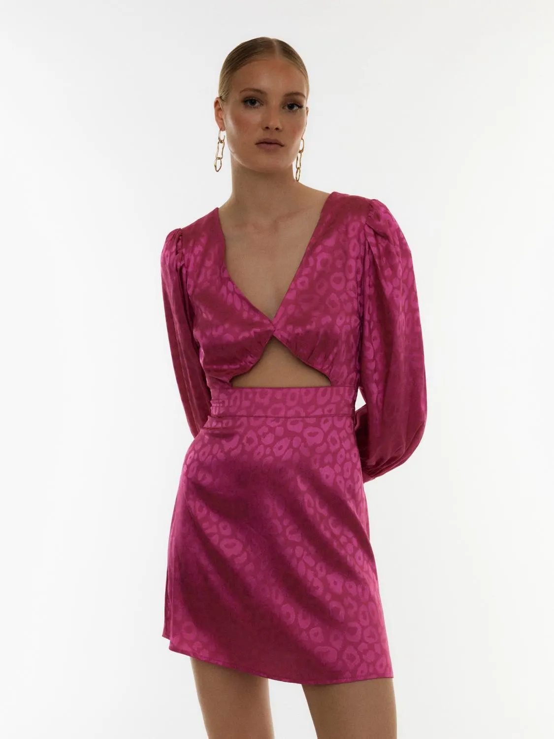SOMETHINGNEW X POWER OF PINK jurk