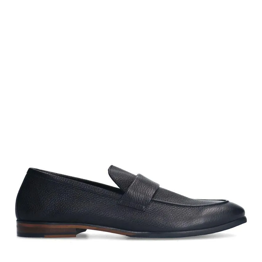 Zwarte leren loafers