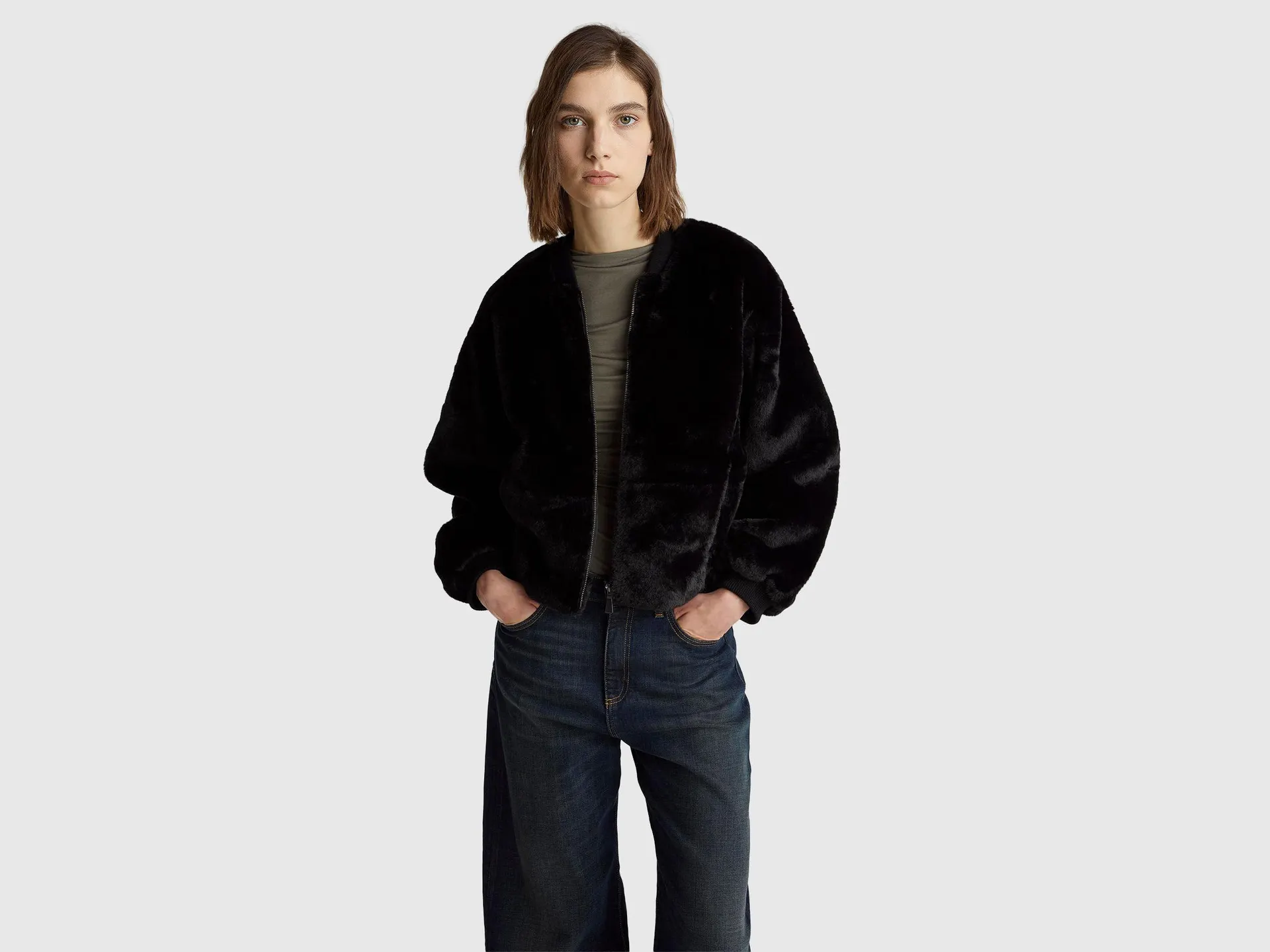 Bomber in faux fur