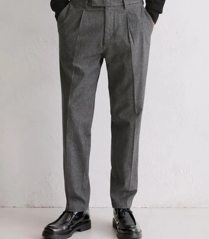 Broek model Belsbo plooien