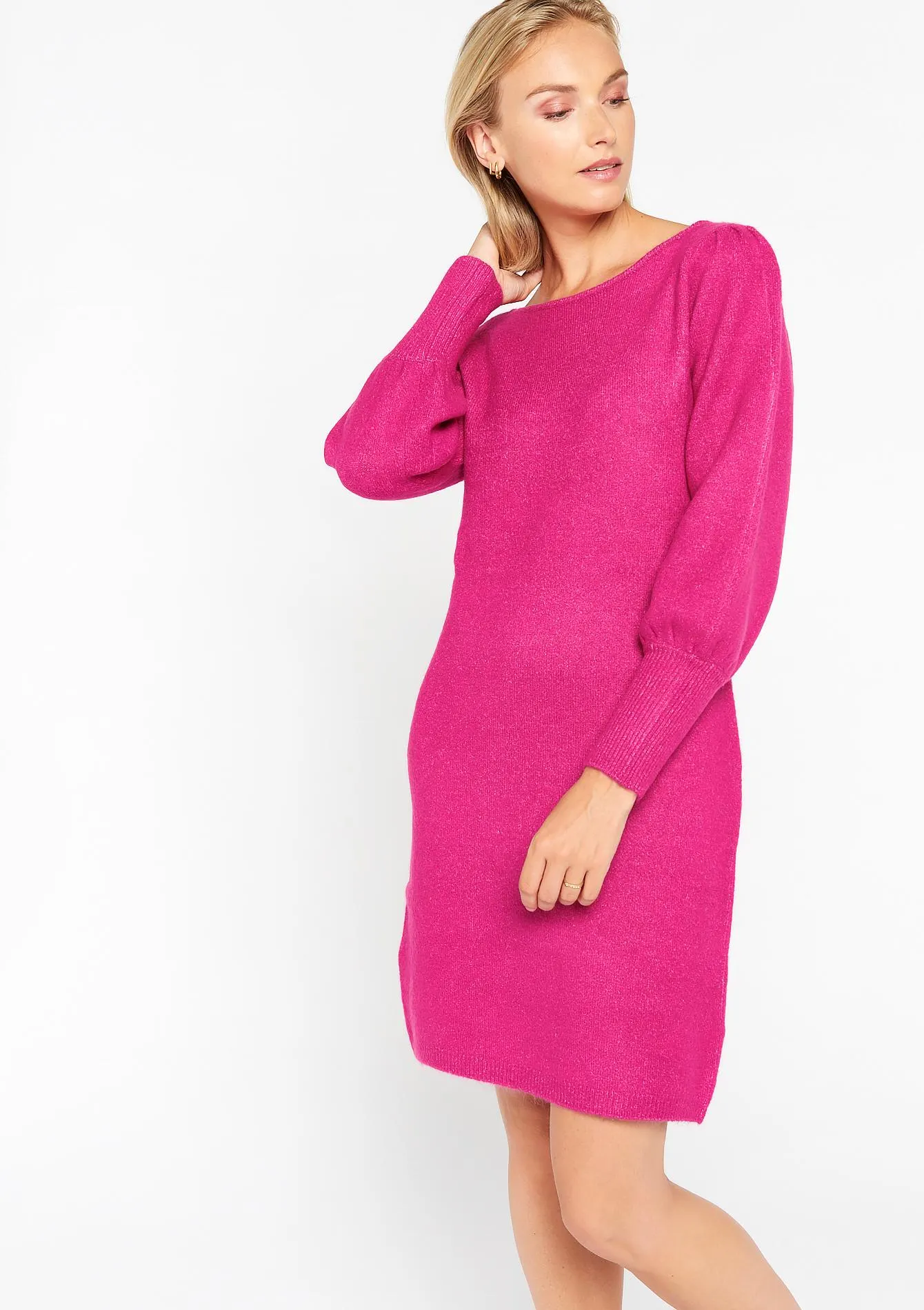 Pullover dress with boat neck