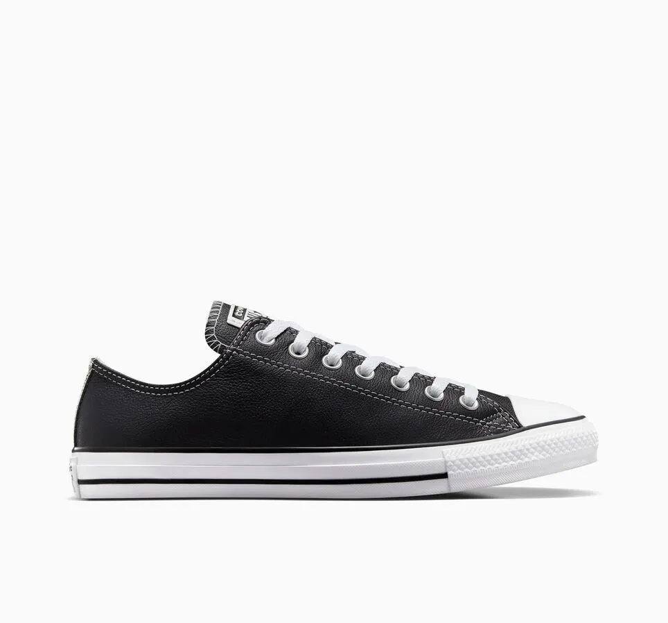 Chuck Taylor All Star Leather