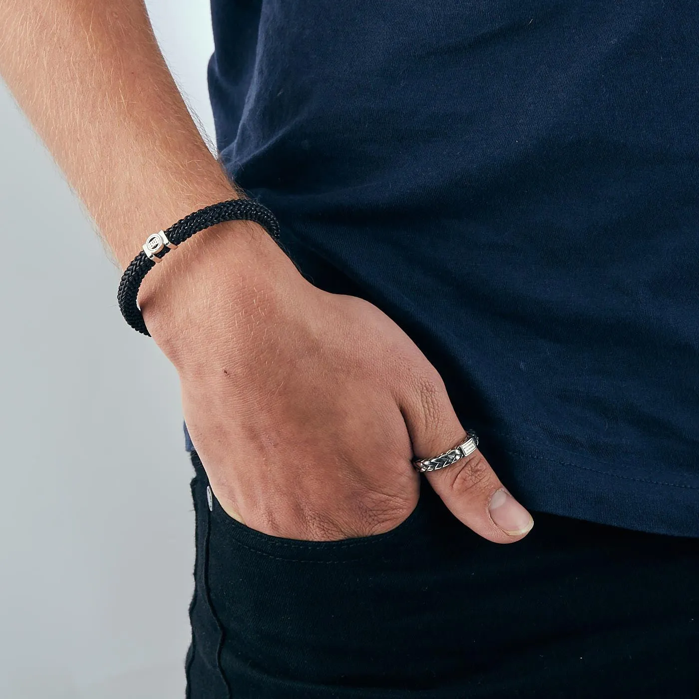 Denise Zwarte Cord Armband met 925 Sterling Zilveren Sluiting BTB780BL (Lengte: 17.00 - 21.00 cm)