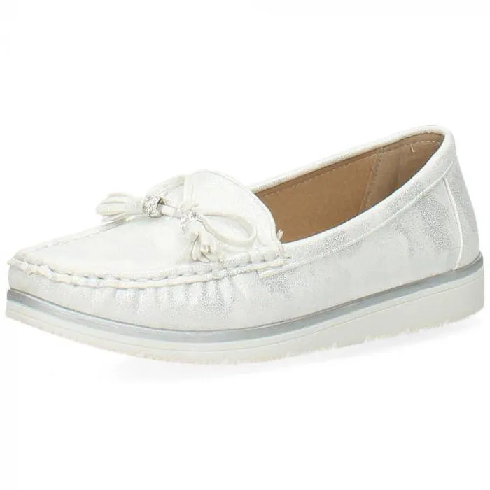Witte loafers