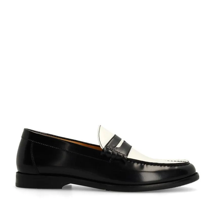 Zwarte leren loafers