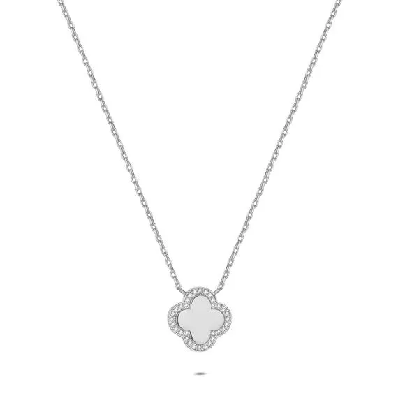 Halsketting in Zilver met een bloemvormige hanger