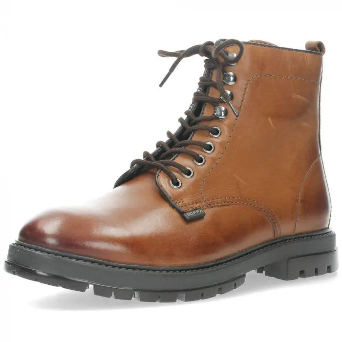 Cognac bottines met veters en een rits. Het model dat we tonen op de foto is maat 41.