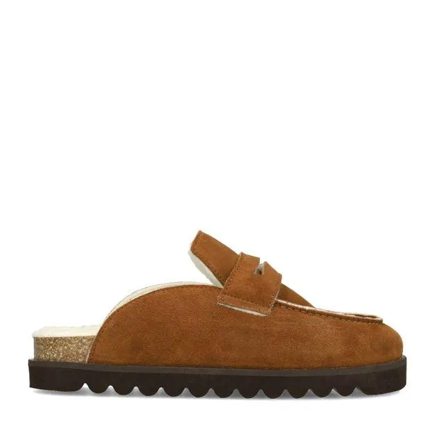 Bruine suède instappers met wol