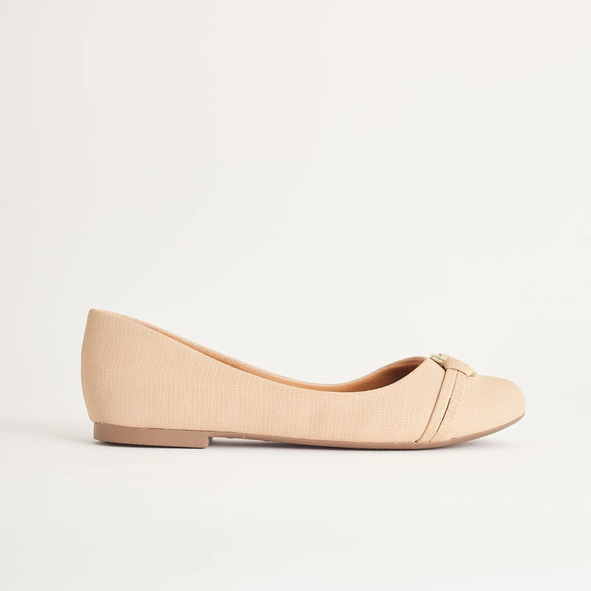 Sapatilha de Bico Redondo com Argola Metálica - ROSADO