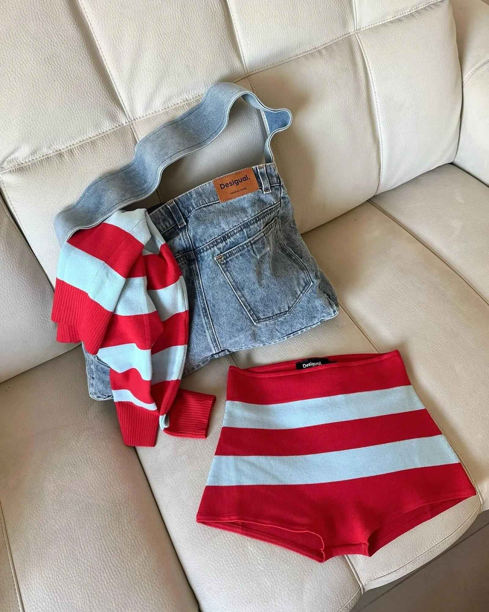 Encarte de Catálogo Desigual 3 de junho até 8 de junho 2025 - Pagina 3