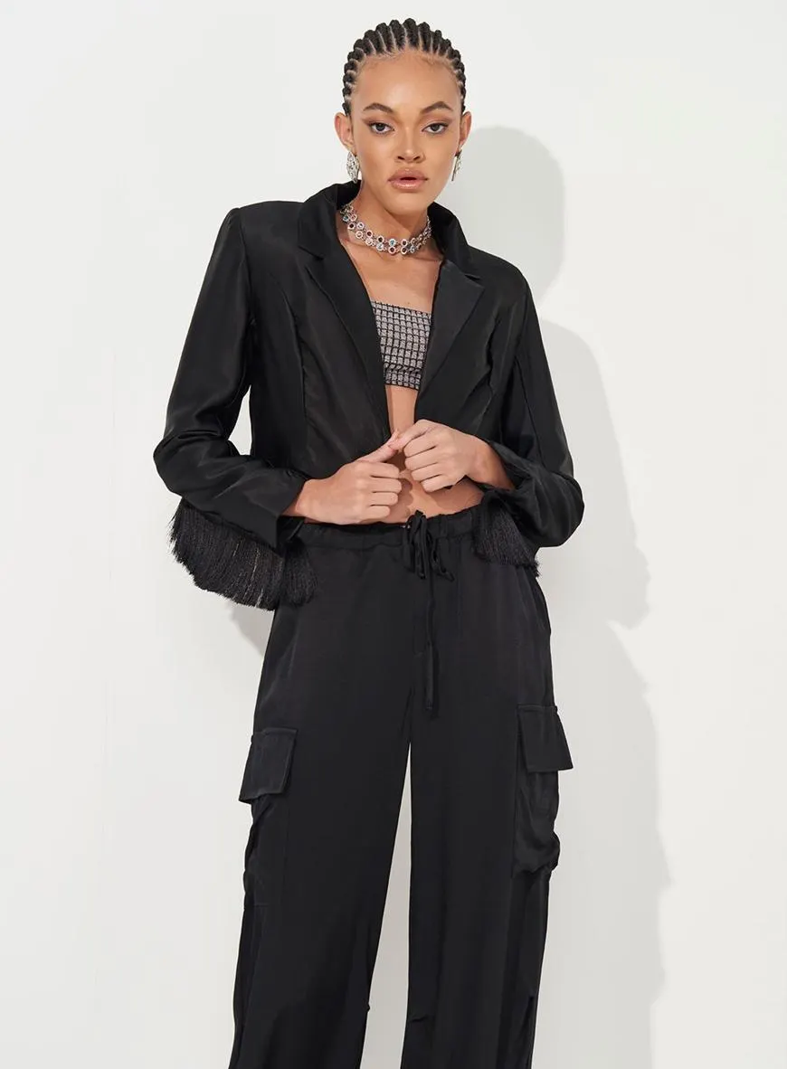 Blazer Cropped Acetinado Com Franjas