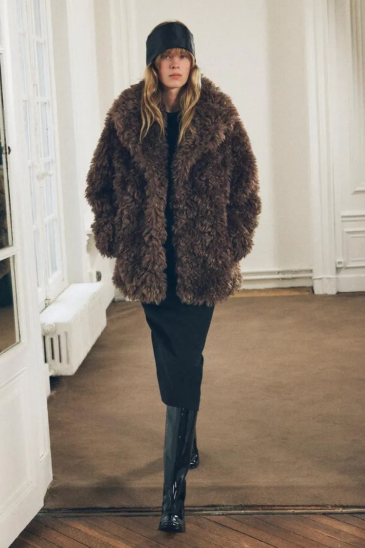 ABRIGO CORTO EFECTO PELO ZW COLLECTION