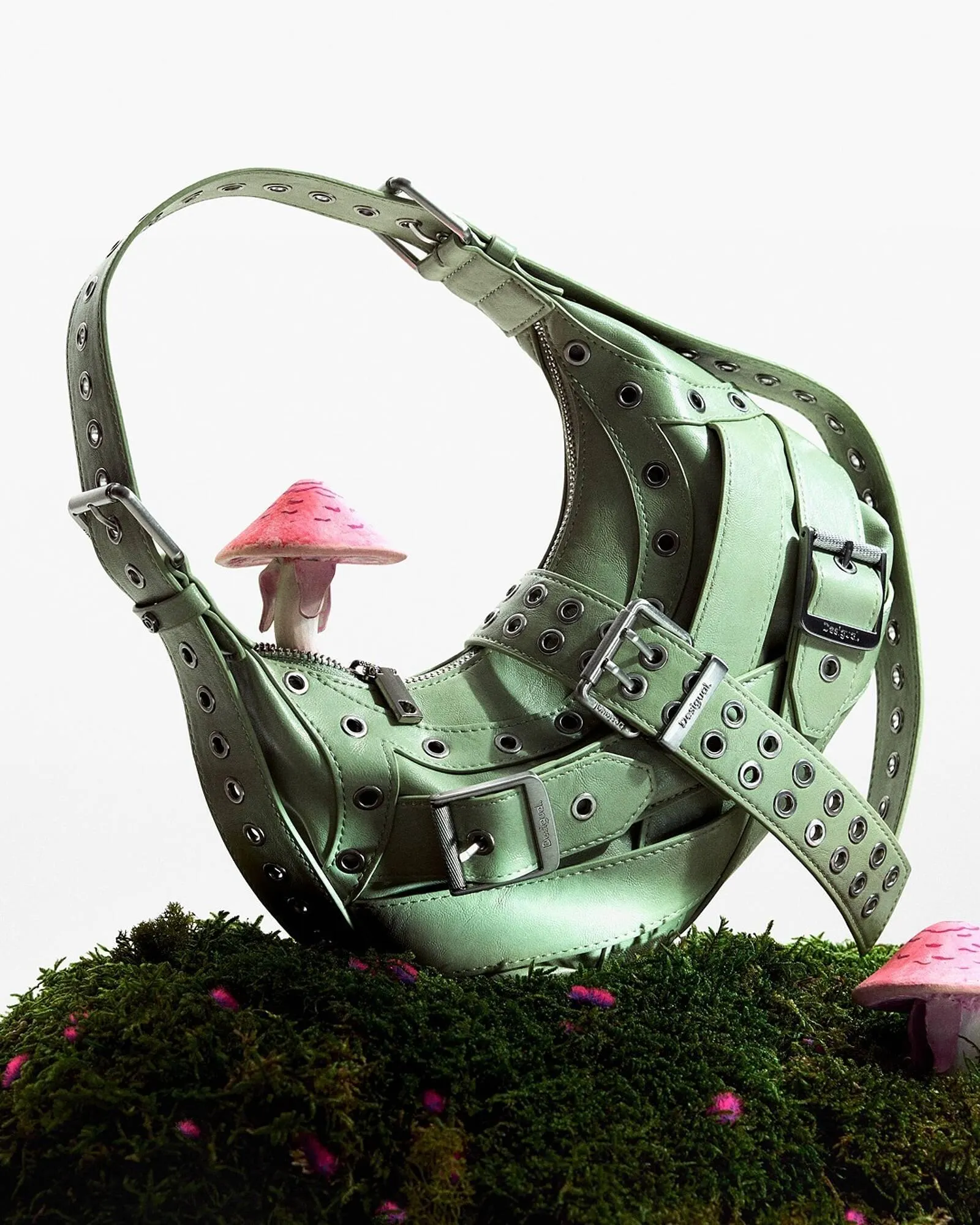 Catálogo Desigual - 1