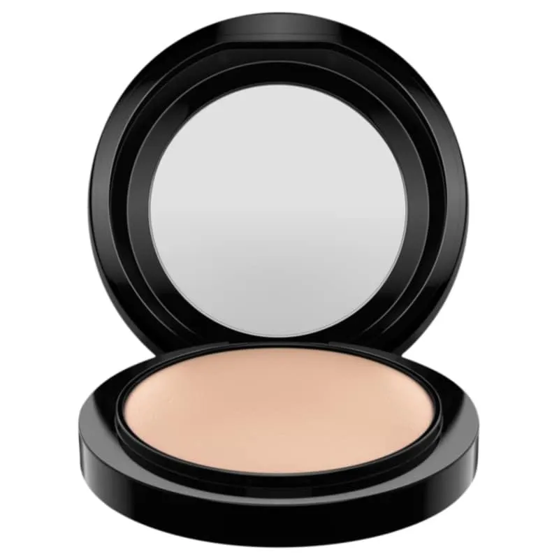 Pó Compacto Luminoso M·A·C Mineralize Skinfinish Natural Medium Plus 10g