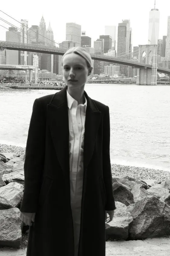 CASACO COMPRIDO DE LÃ