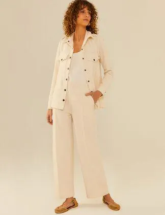 Calça Bolso Faca Nervura Frente Perna