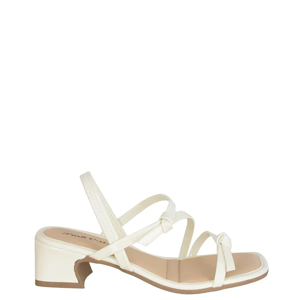 SANDALIA INFANTIL COM SALTINHO