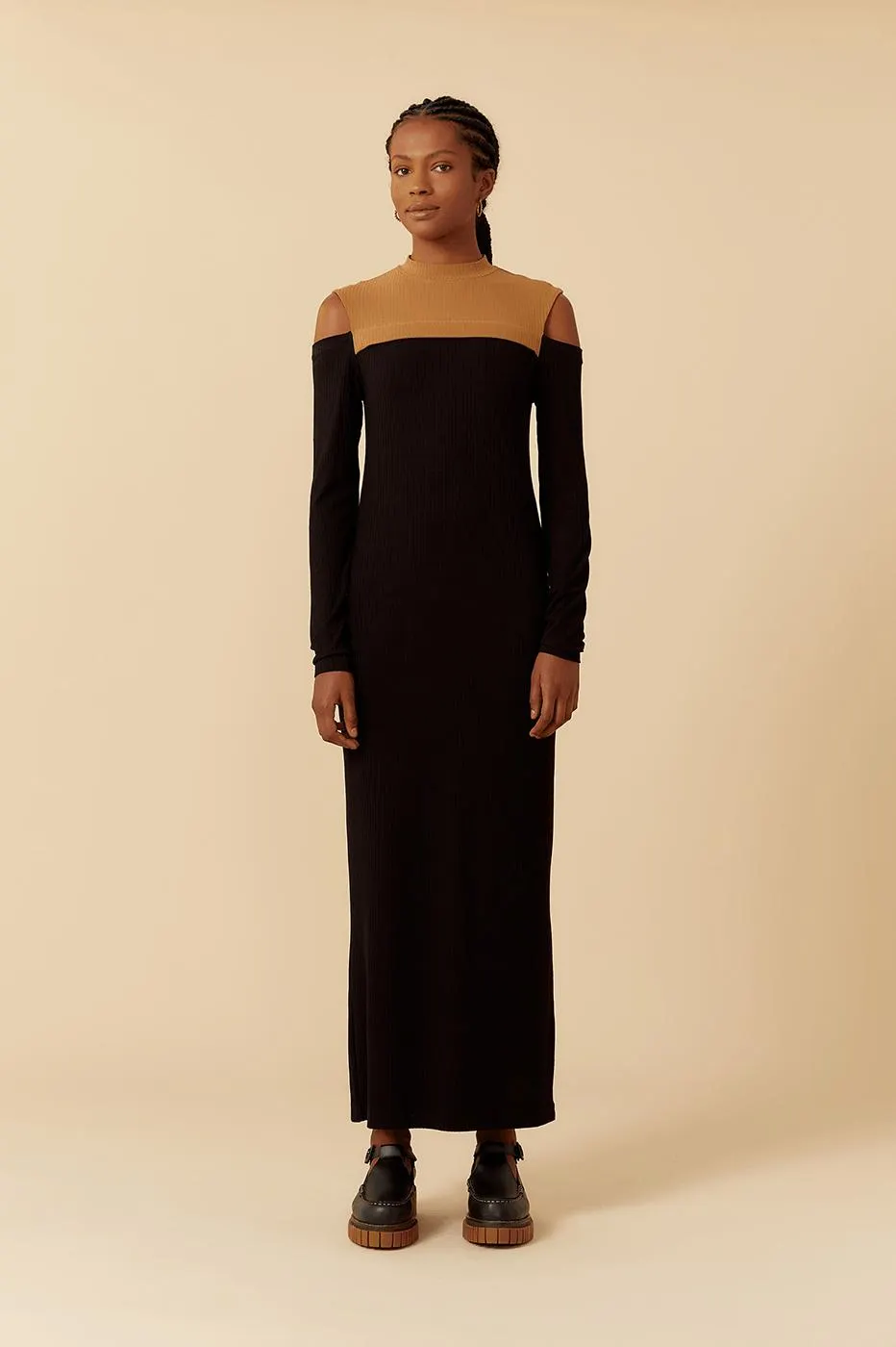 Vestido Bicolor Ombro