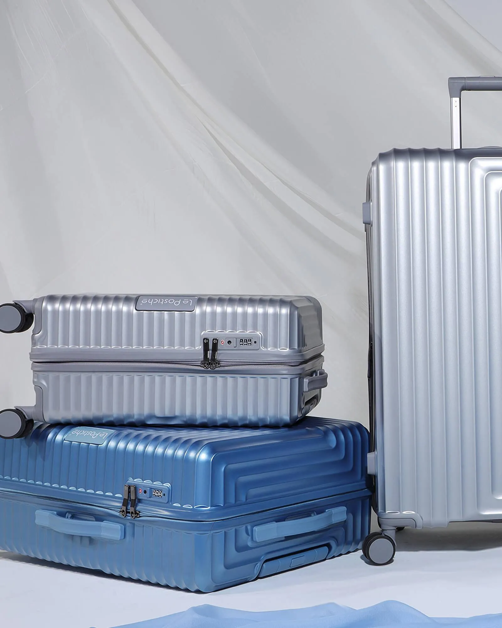 Encarte de Catálogo Le Postiche 12 de outubro até 18 de outubro 2025 - Pagina 1