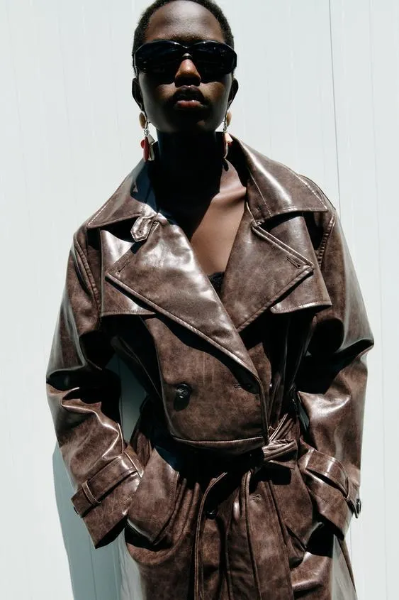 TRENCH EFECTO PIEL ZW COLLECTION